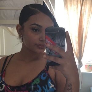 Meet your Posher, Hayleigh